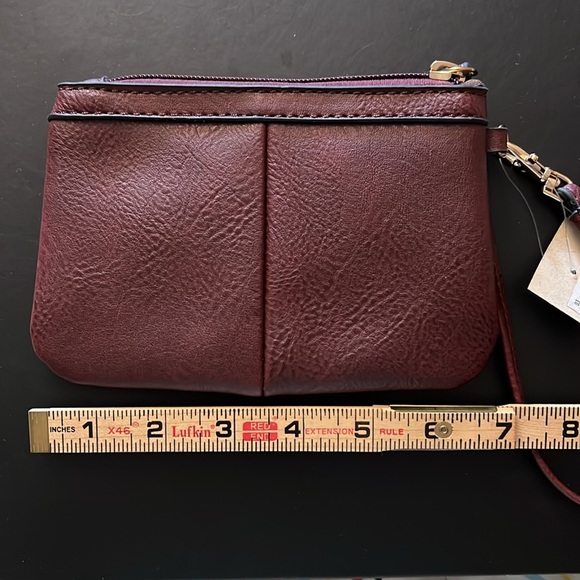 Wilson’s Leather Wristlet - Picture 4 of 4
